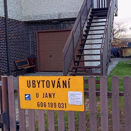 Ubytovani U Jany Hluboká nad Vltavou Exterior photo