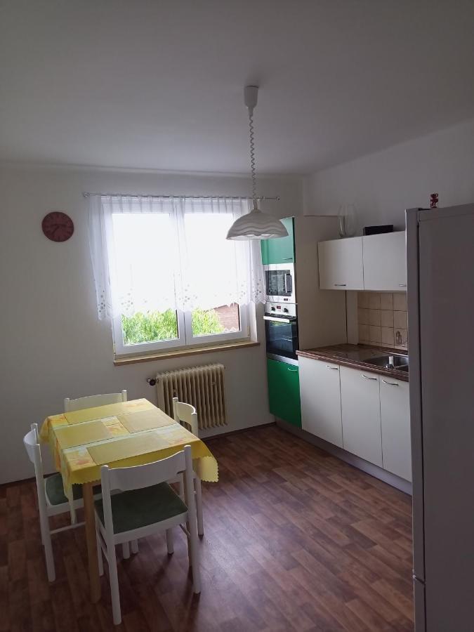 Ubytovani U Jany Hluboká nad Vltavou Exterior photo